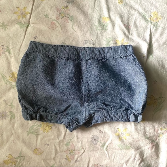 3/$12 - Carter’s Child of Mine Chambray Bubble Shorts 18m - Picture 5 of 9